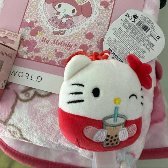 KR-Hello-Kitty-and-Friends-  Sanrio Hello Kitty and My Melody Bundle